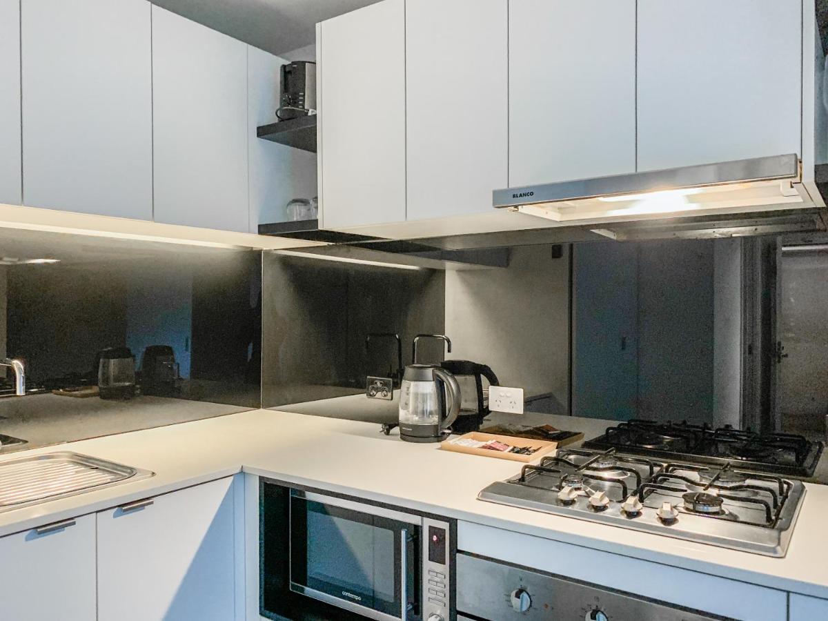 Aura2107, 2 Bedroom Apartment With Balcony, Stunning Yarra River And City Views Melbourne Esterno foto