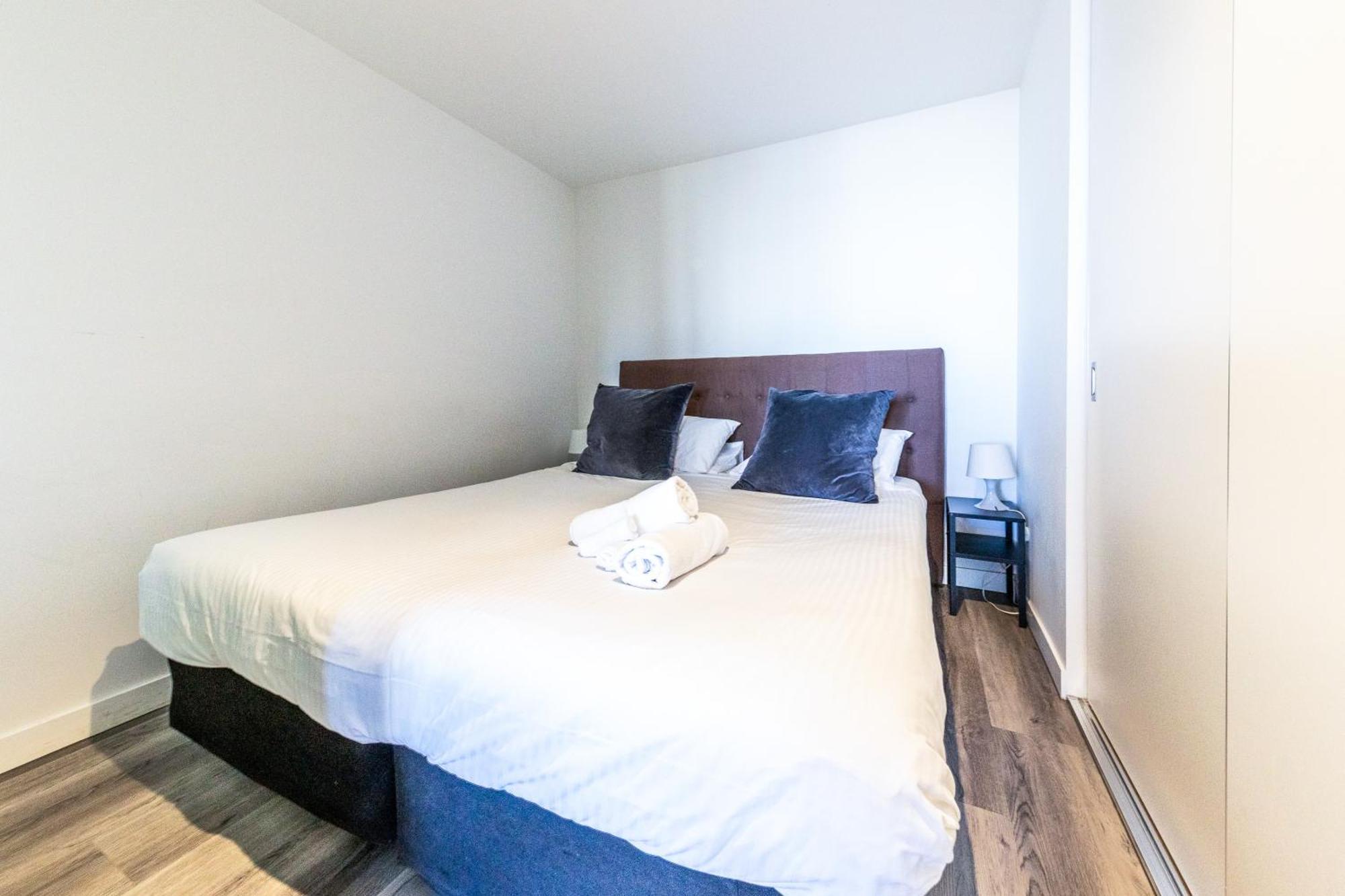 Aura2107, 2 Bedroom Apartment With Balcony, Stunning Yarra River And City Views Melbourne Esterno foto
